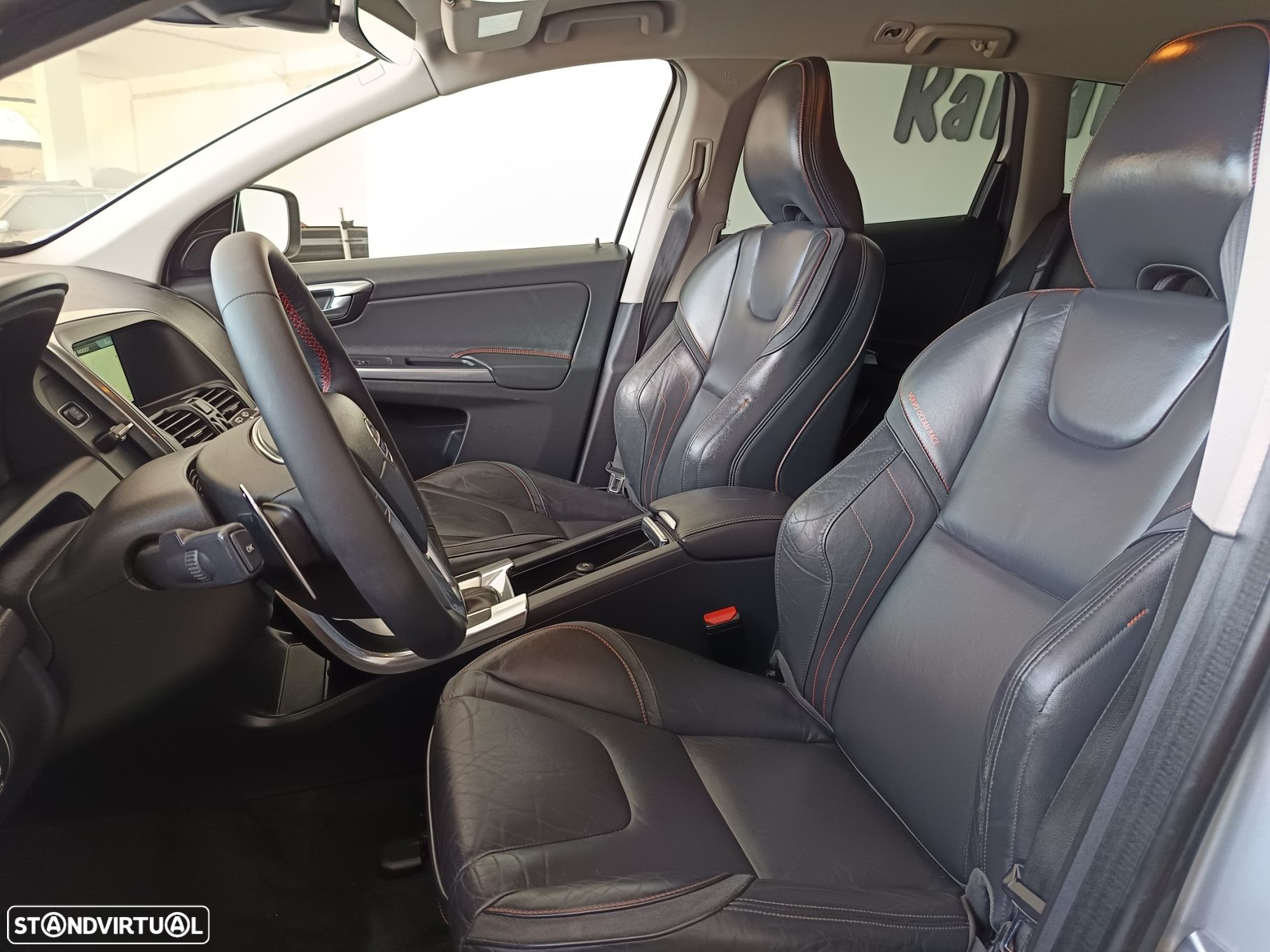 Volvo XC 60 2.0 D4 VOR Geartronic - 28