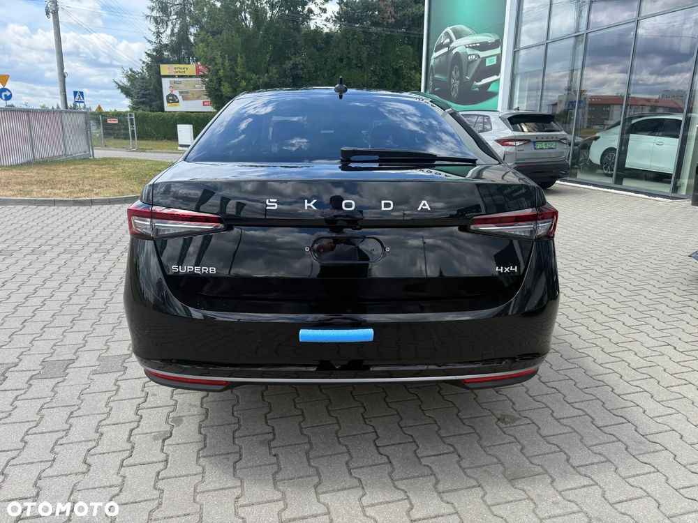 Skoda Superb 2.0 TSI 4x4 L&K DSG - 5