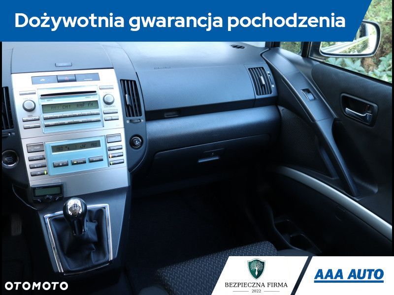 Toyota Corolla Verso - 9