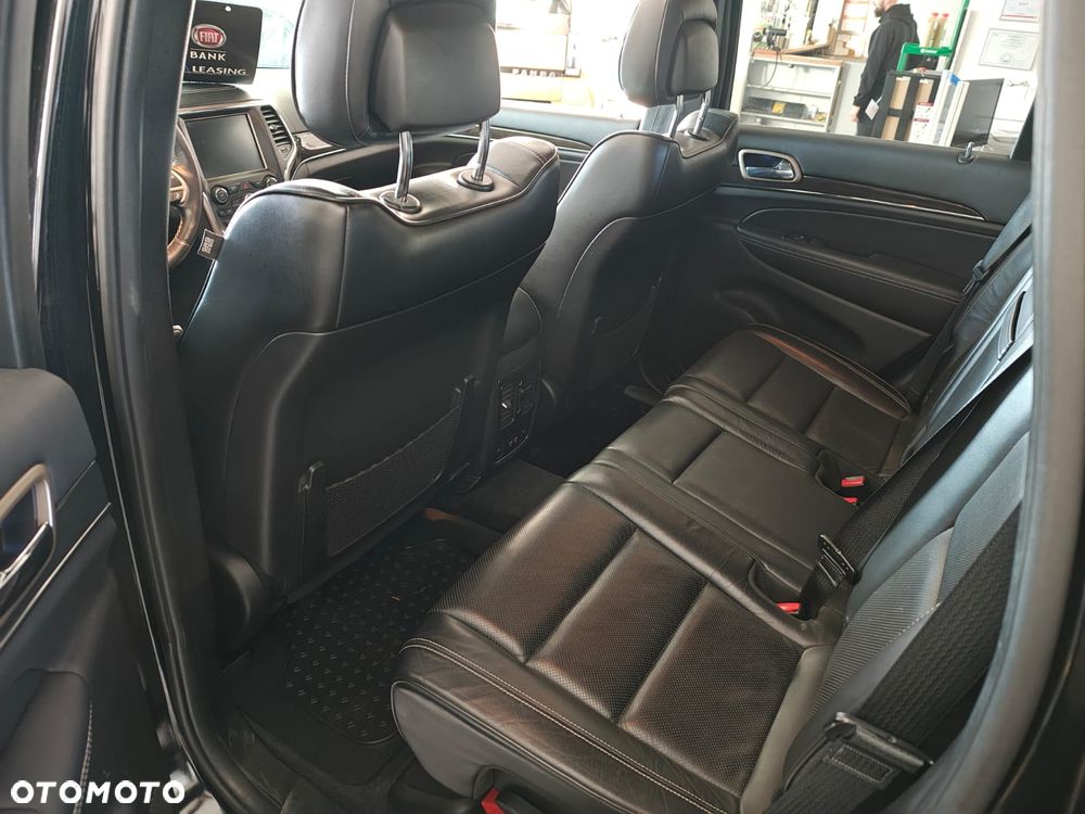 Jeep Grand Cherokee 3.0 CRD Overland - 12