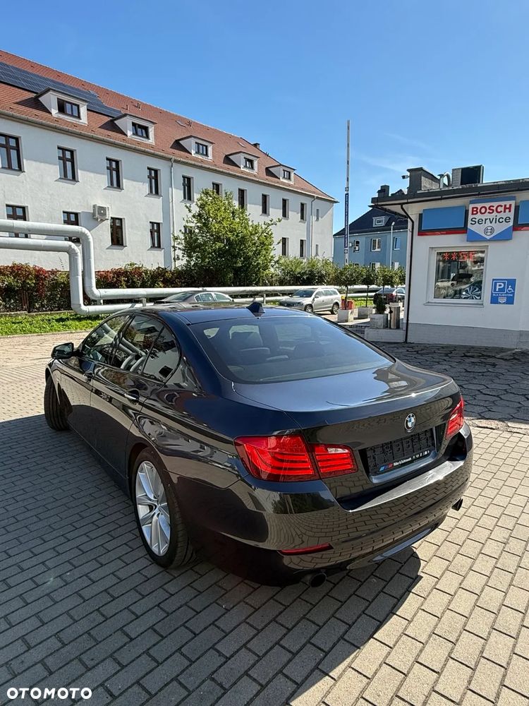 BMW Seria 5 535i - 4