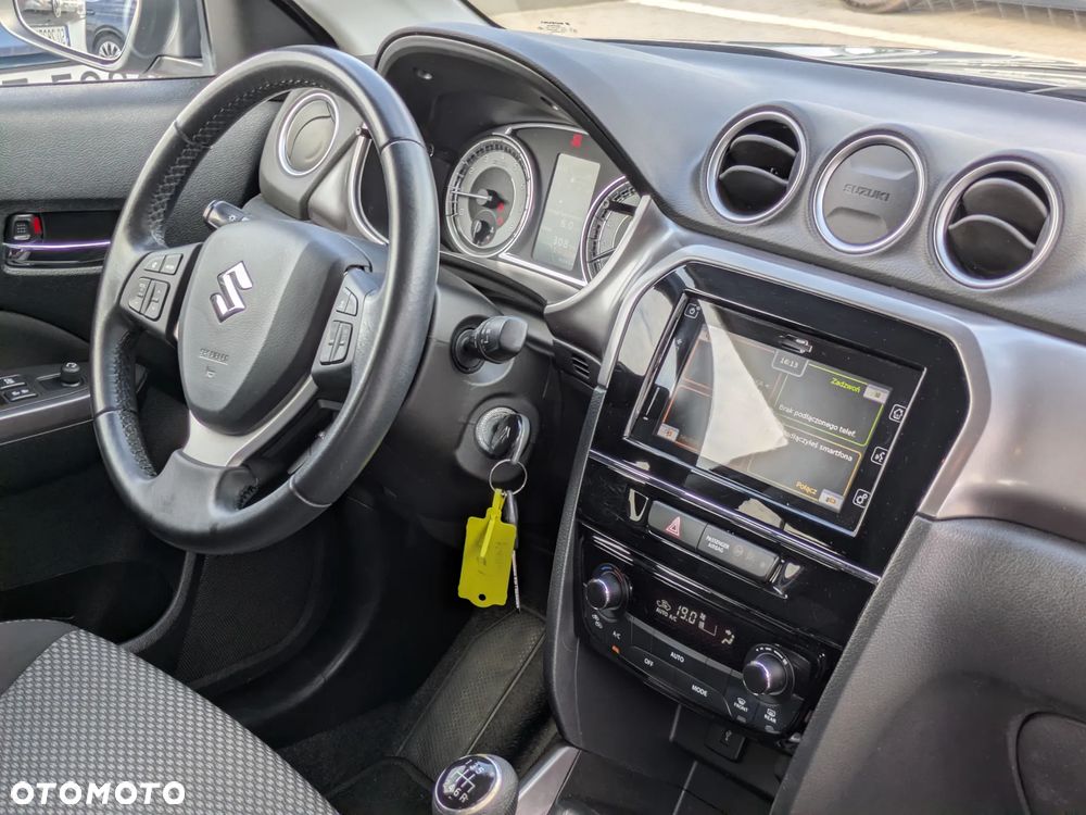 Suzuki Vitara 1.4 Boosterjet SHVS Premium 2WD - 13
