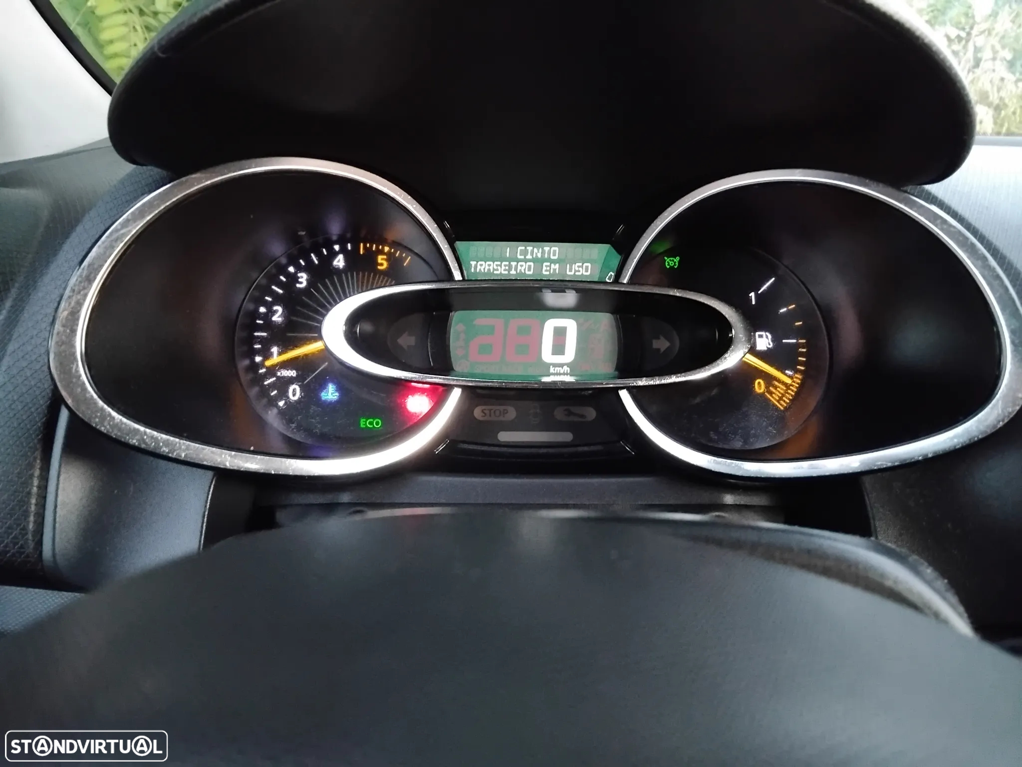 Renault Clio 1.5 dCi # - 11