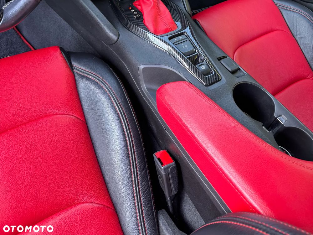 Chevrolet Camaro Coupe 2.0 - 13