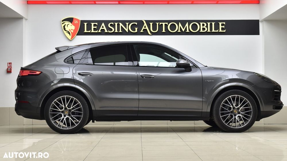 Porsche Cayenne Coupe E-Hybrid Tiptronic S Platinum Edition - 8