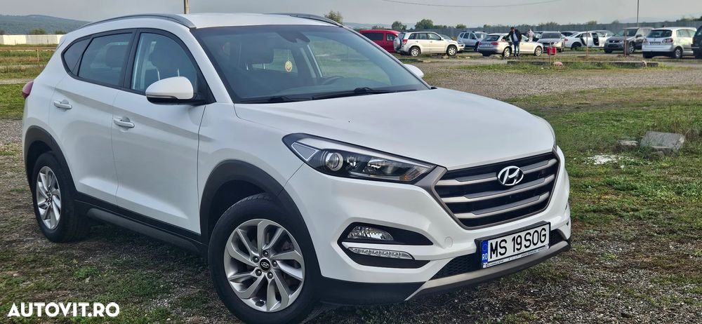 Hyundai Tucson 2.0 CRDI 4WD Automatik Trend - 3