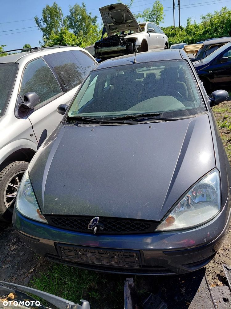 Na części: Ford Focus  Rok 2004 Pojemność 1596 Moc 74 kw Benzyna - 1