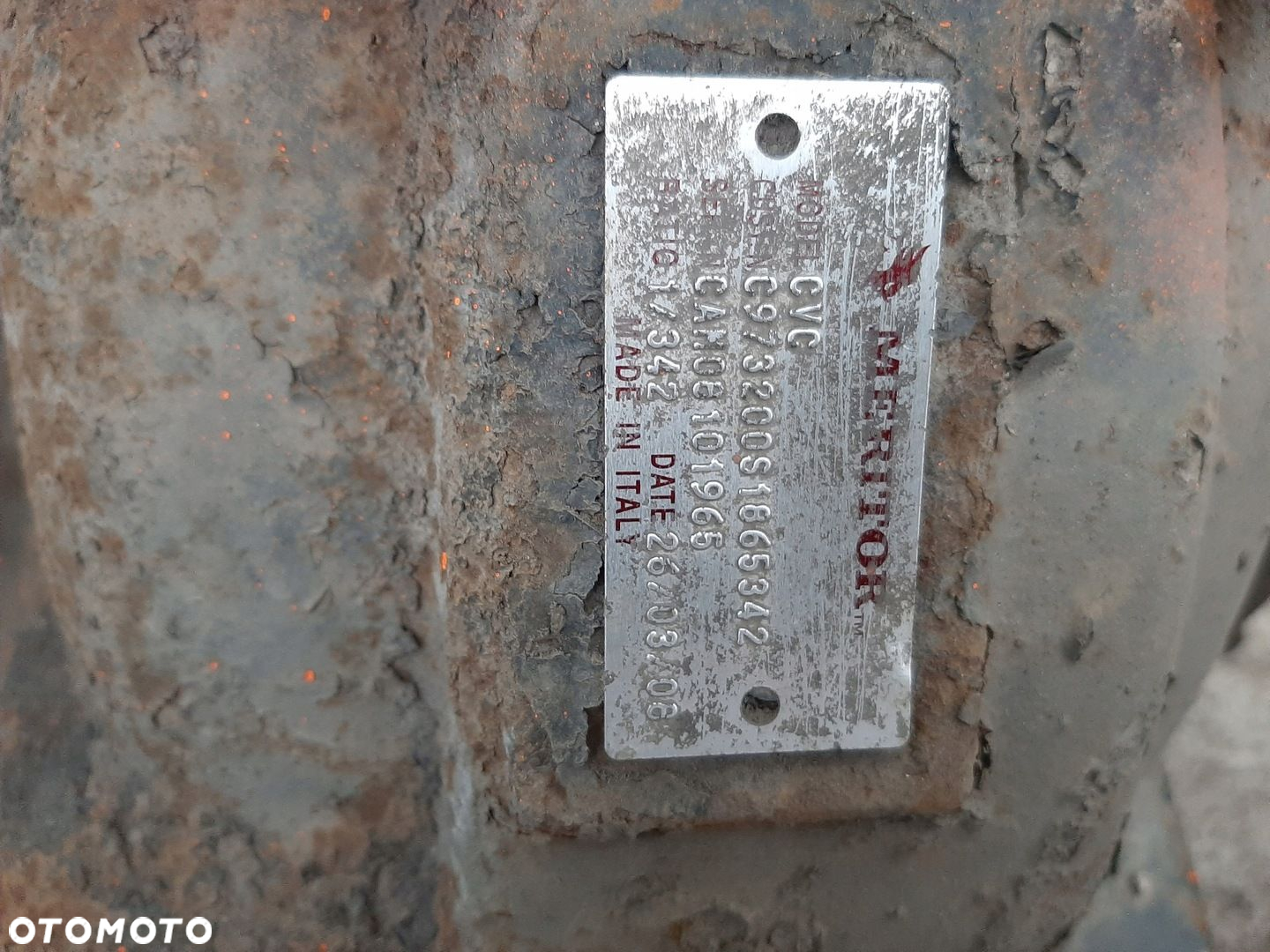 IVECO EUROCARGO EURO 5 5.9L 08R MOST TYL KPL 1/342 MERITOR 1/342 - 13