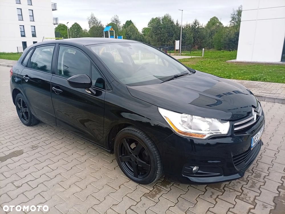 Citroën C4 HDi 90 Attraction - 9
