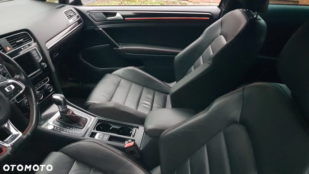 Volkswagen Golf GTI (BlueMotion Technology) DSG - 36