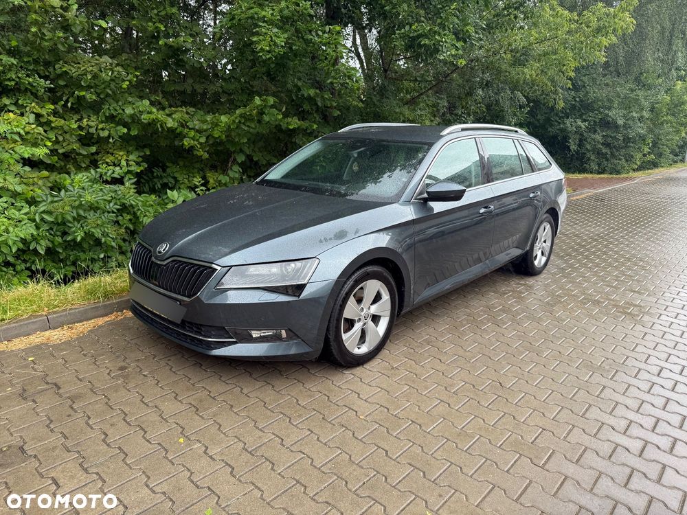 Skoda Superb 1.6 TDI Ambition DSG - 1