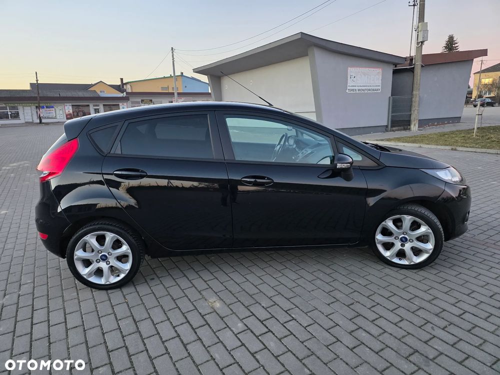 Ford Fiesta - 17