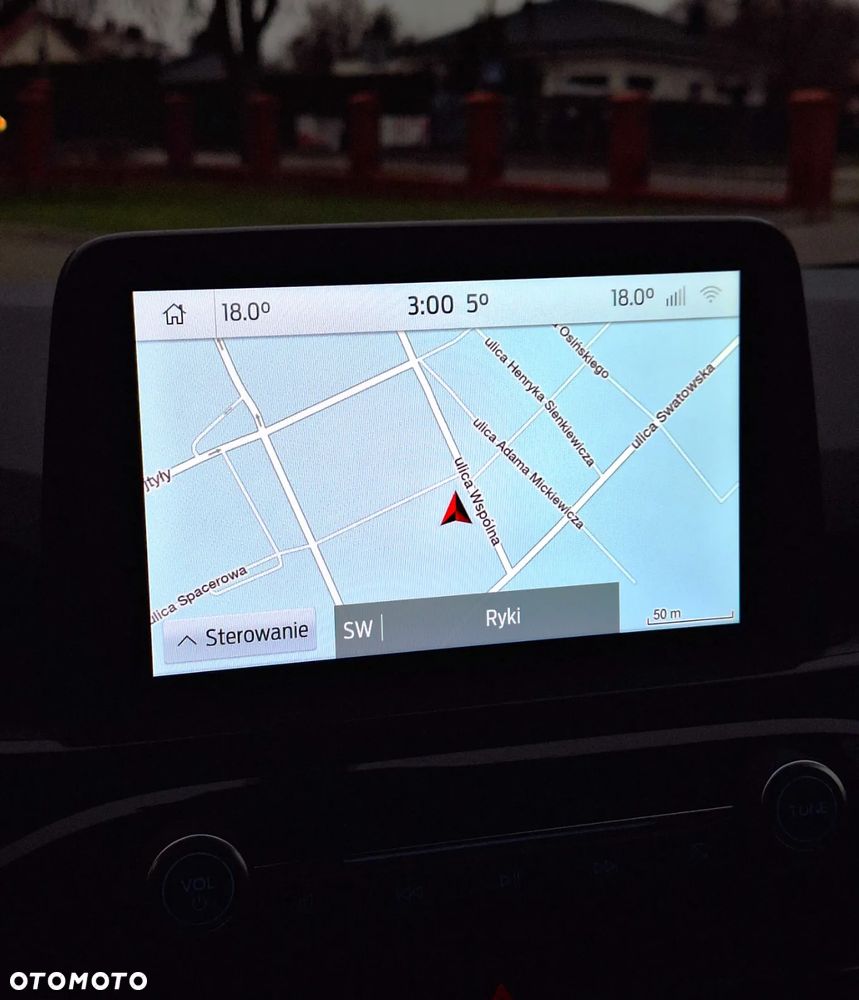 Ford Kuga 1.5 EcoBoost ST-LINE - 30