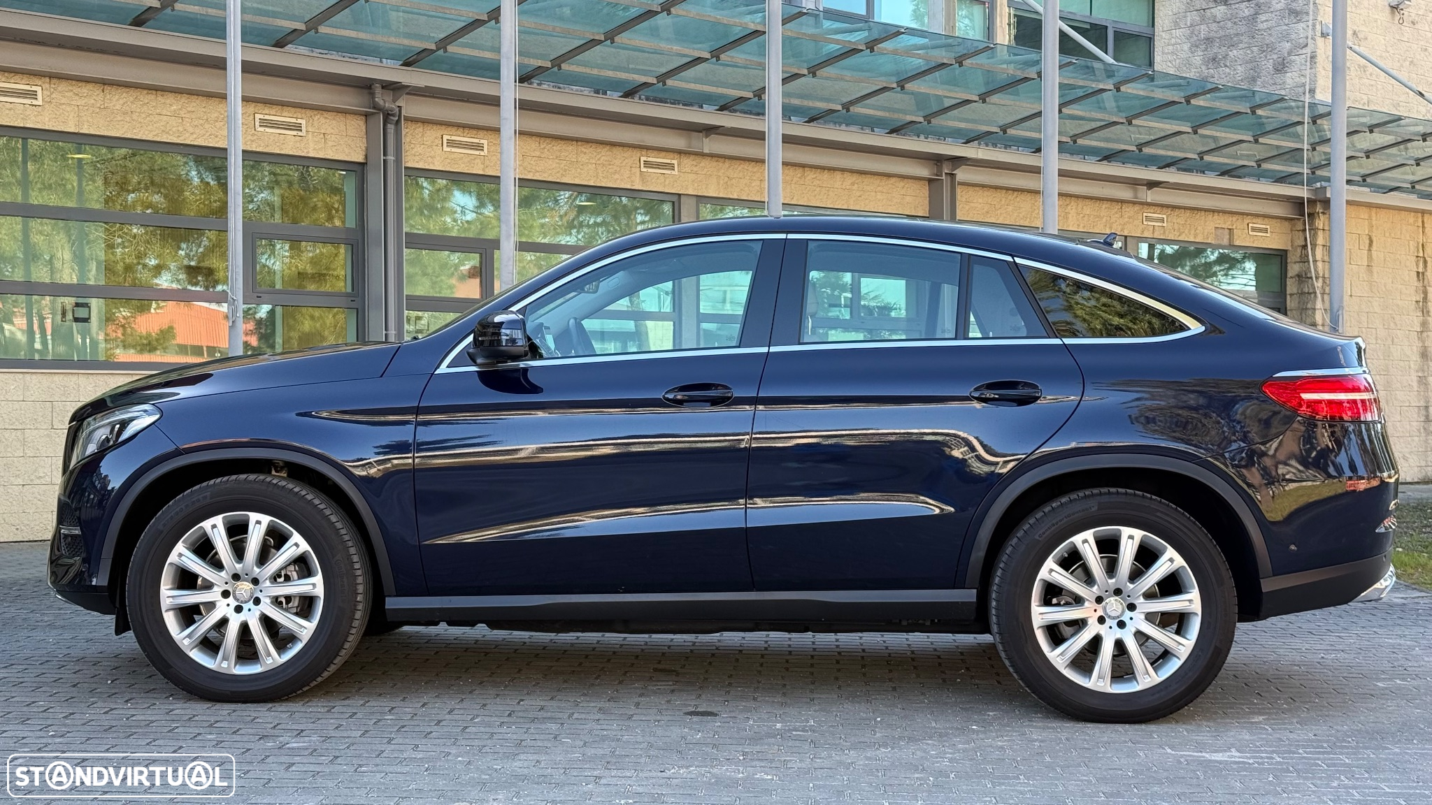 Mercedes-Benz GLE 350 d 4-Matic - 4