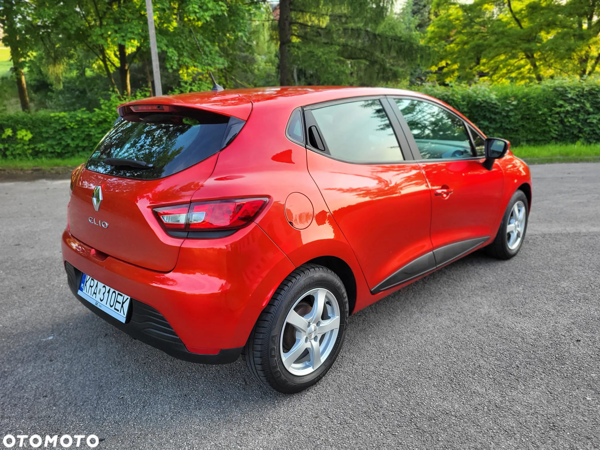 Renault Clio 1.2 16V 75 Experience - 3