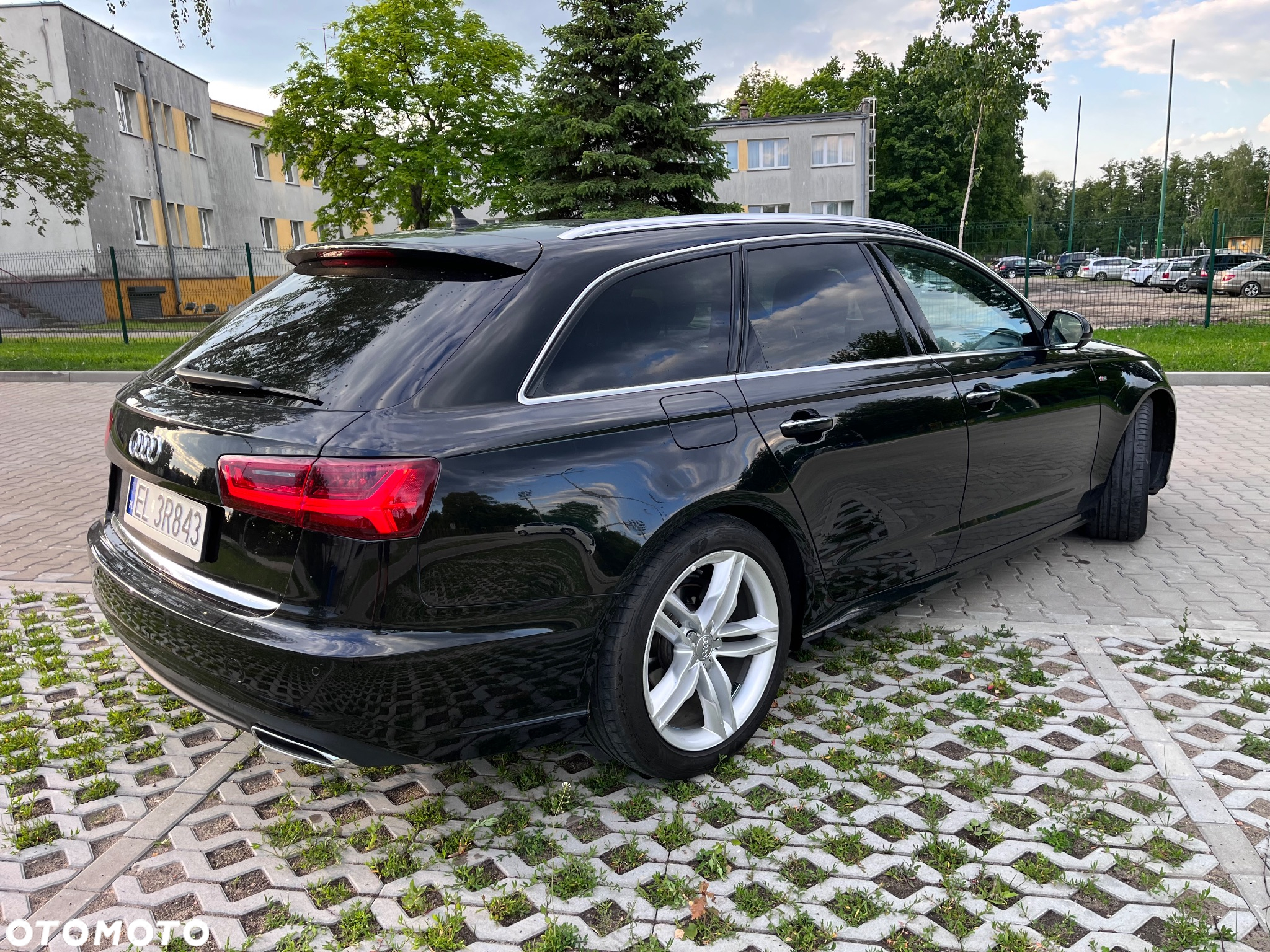 Audi A6 2.0 TDI ultra S tronic - 15