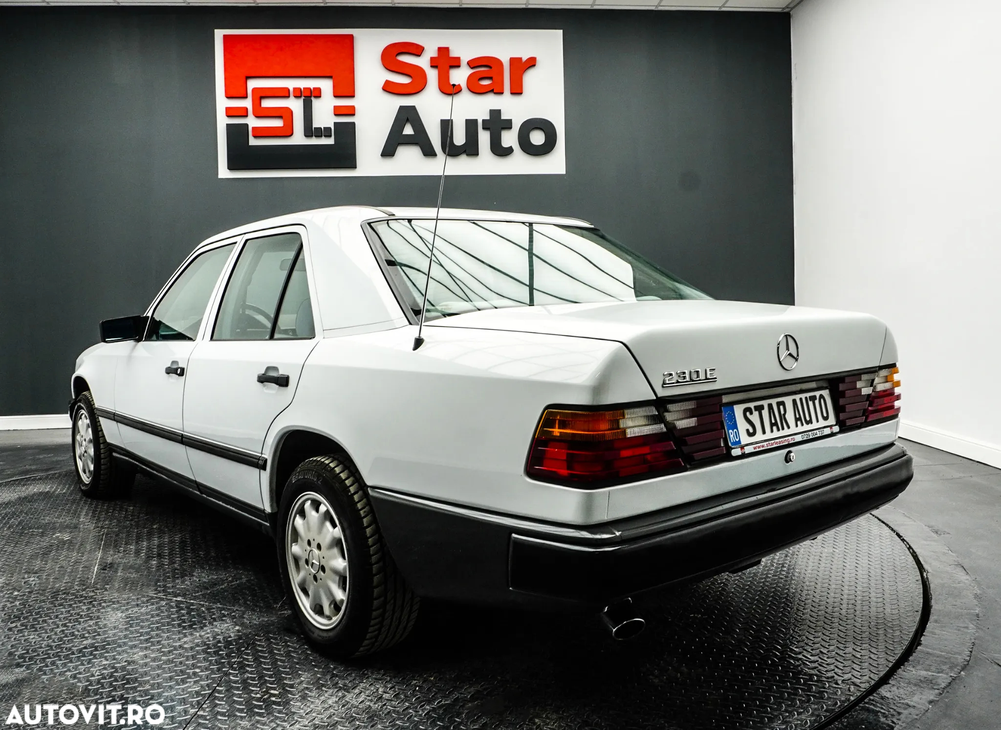 Mercedes-Benz E - 5