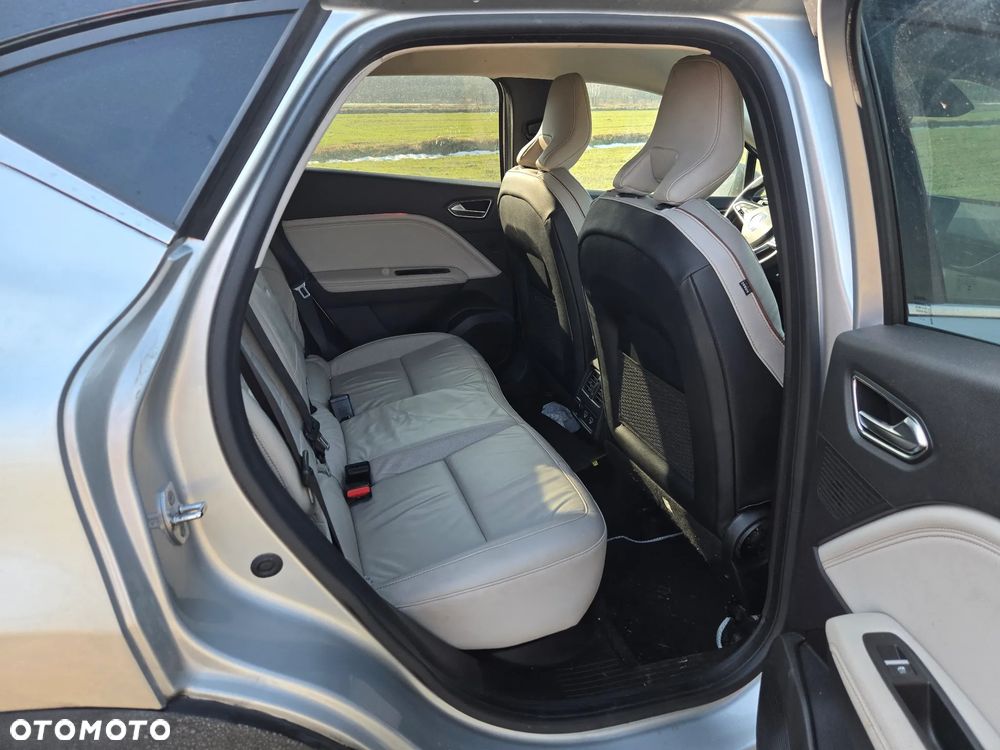 Renault Captur E-TECH 160 INTENS - 5