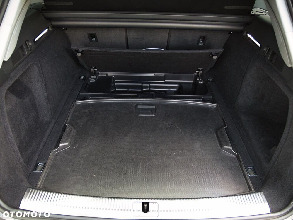 Audi A4 Allroad - 36