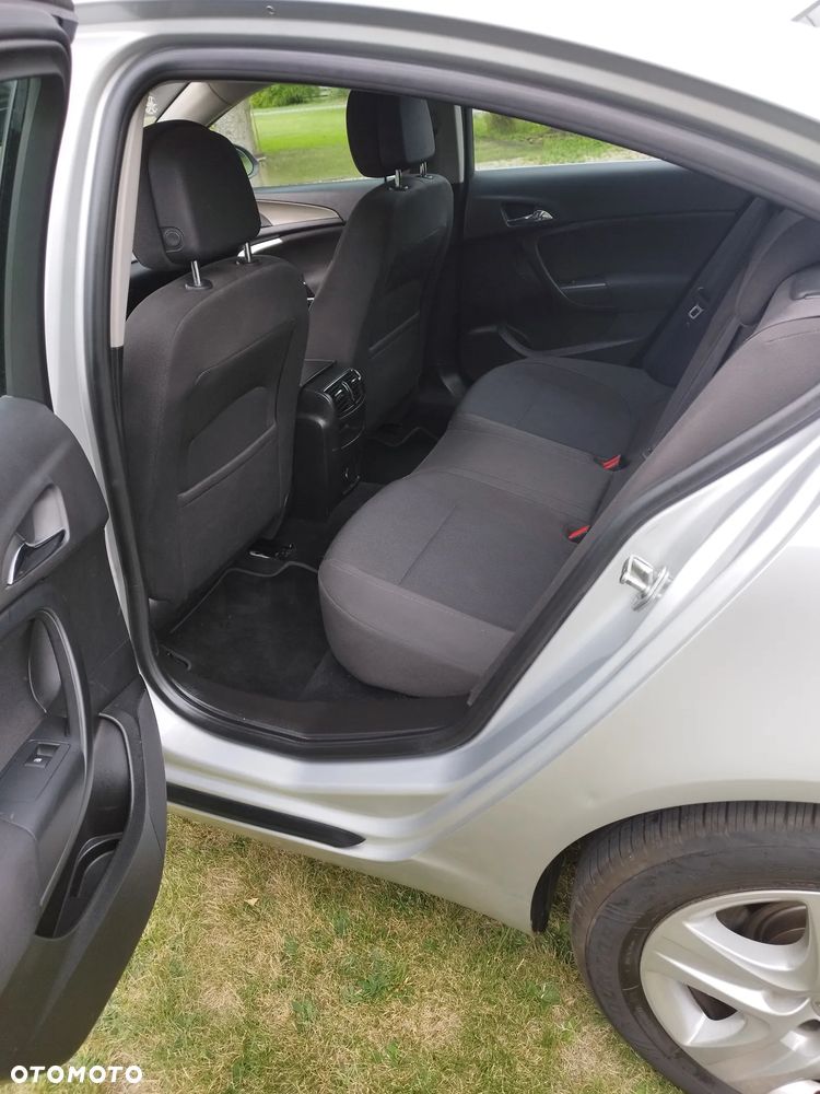 Opel Insignia - 6