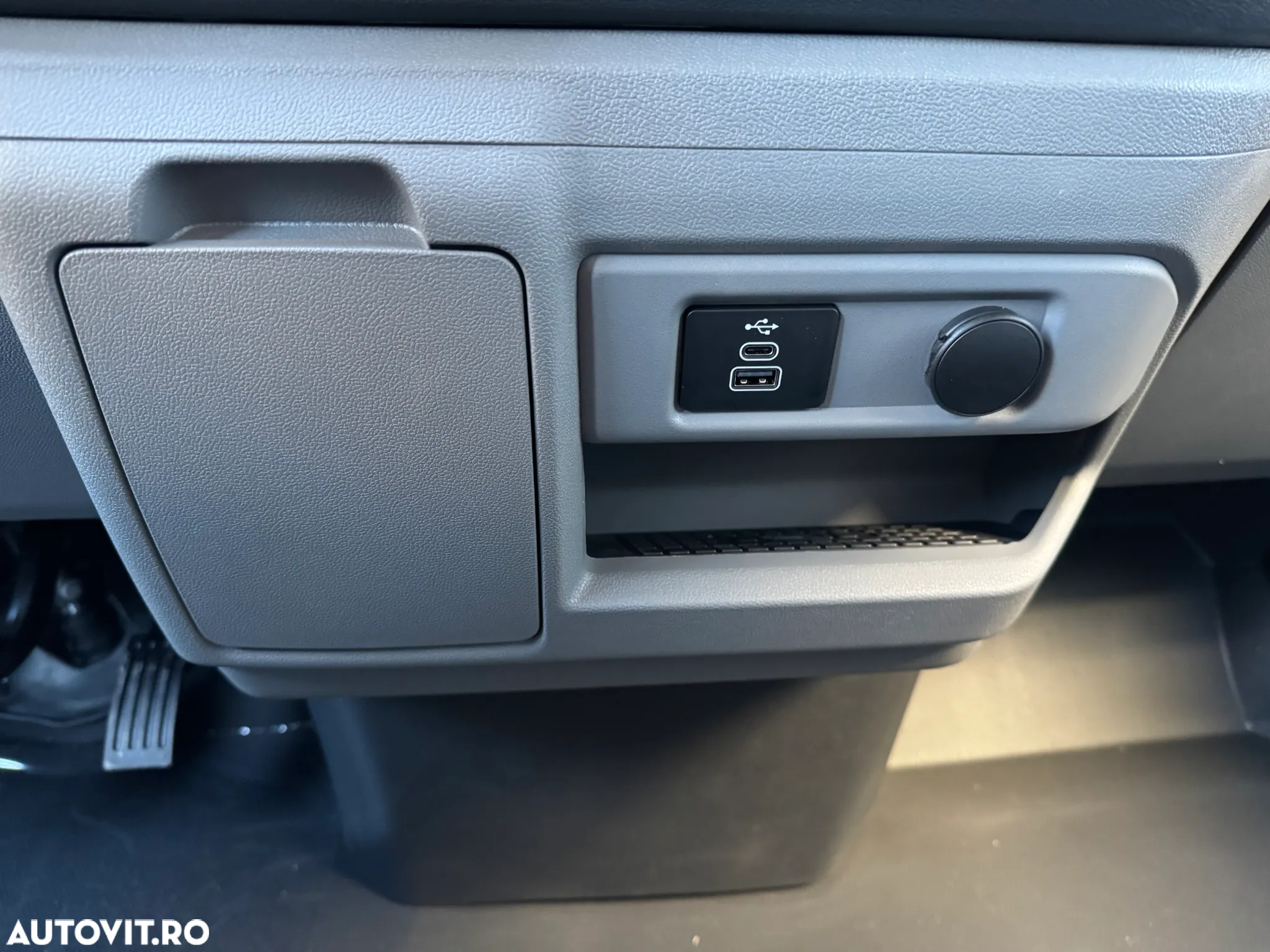 Ford Transit Custom Kombi 320 2.0 EcoBlue 170 CP L2H1 Trend Aut. - 17