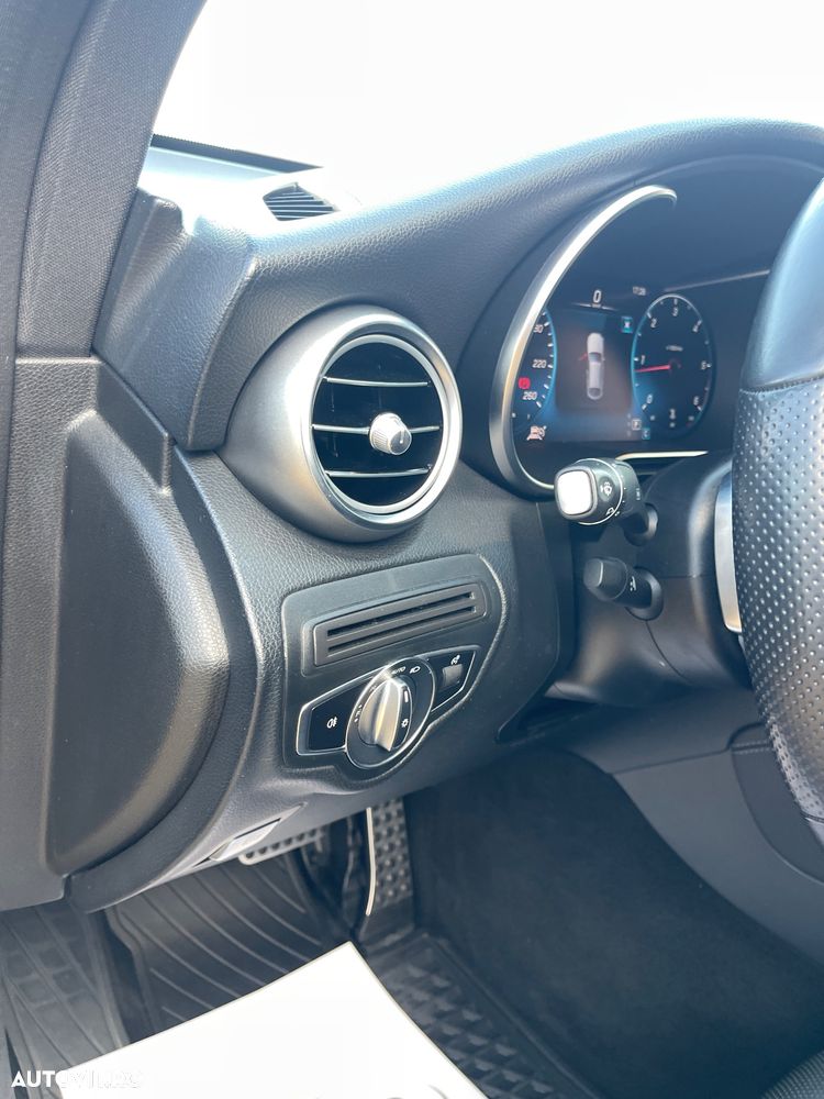 Mercedes-Benz GLC Coupe 220 d 4Matic 9G-TRONIC AMG Line - 30