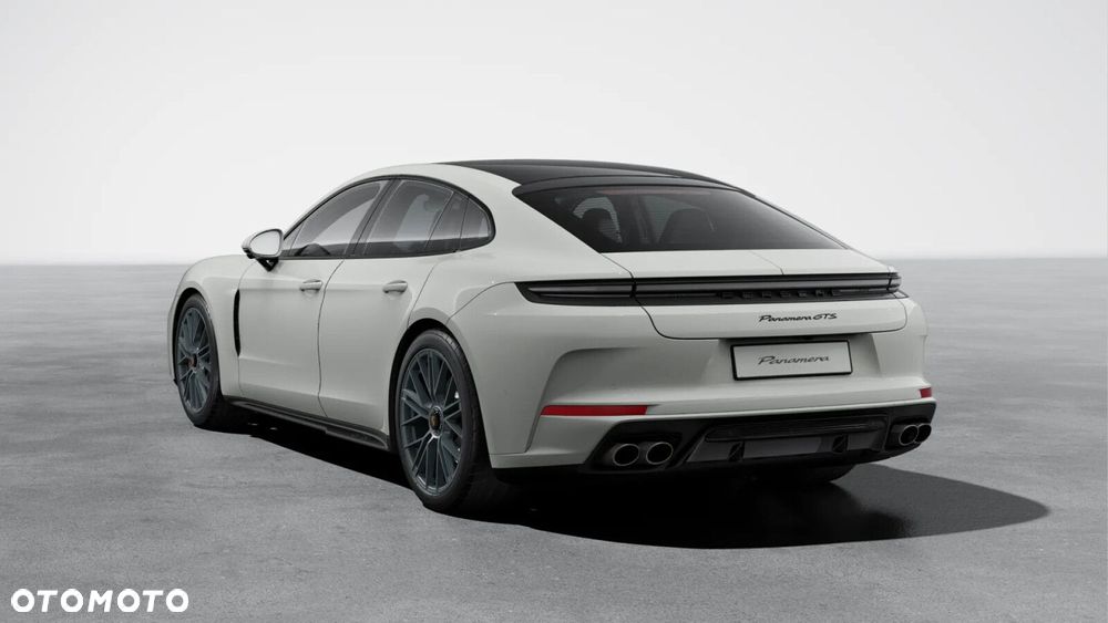 Porsche Panamera - 3