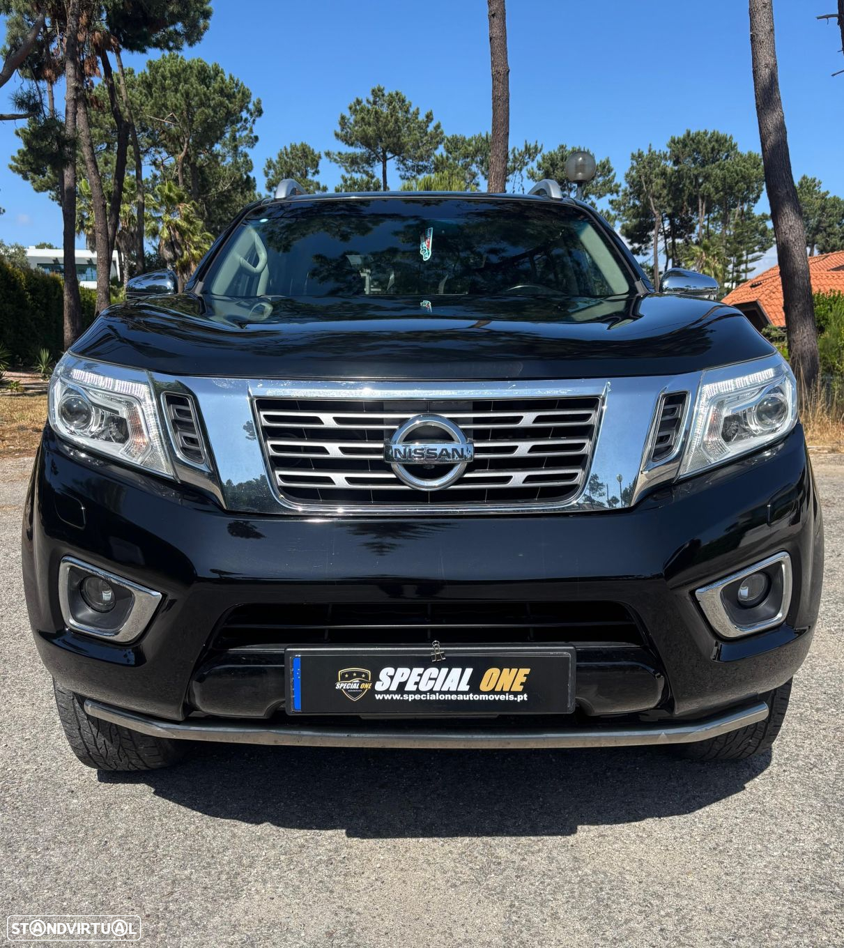 Nissan Navara DC 4x4 S&S Acenta - 8