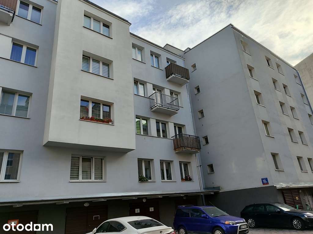 Śródmieście Powiśle kawalerka 28m2 z balkonem na Koźmińskiej za 2550zł