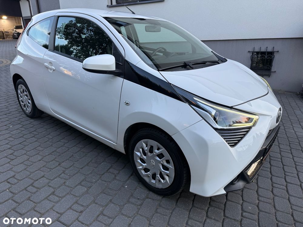 Toyota Aygo x-play - 27