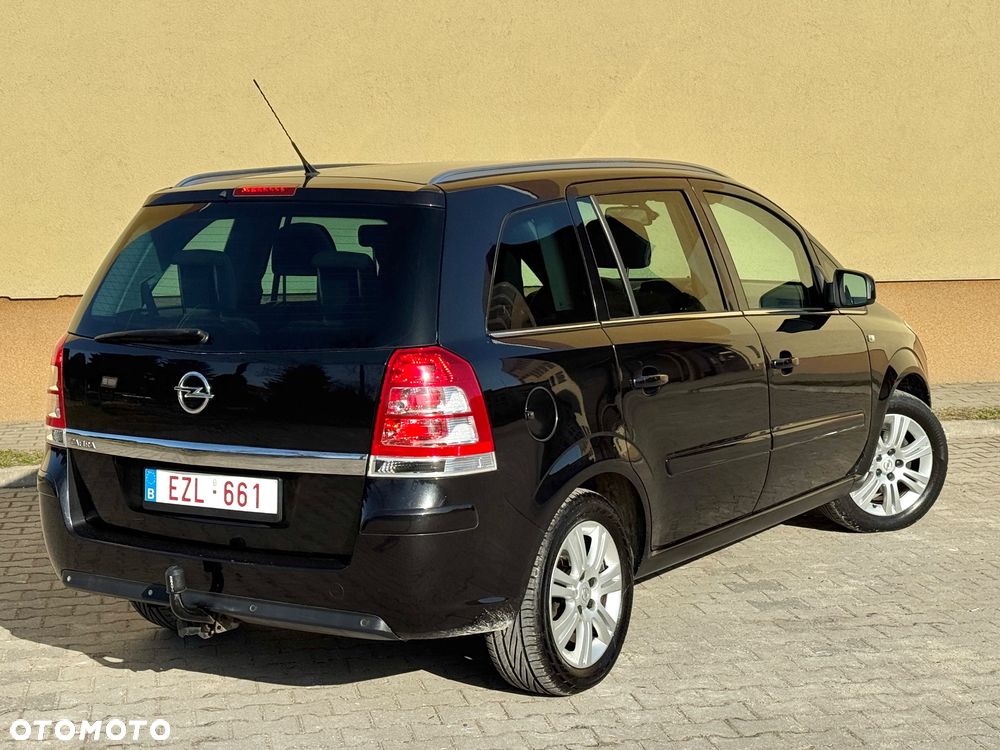 Opel Zafira 1.6 Cosmo EU5 - 4