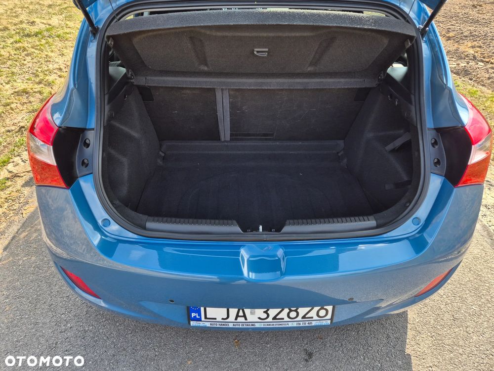 Hyundai i30 1.4 CRDi Intro Edition - 11