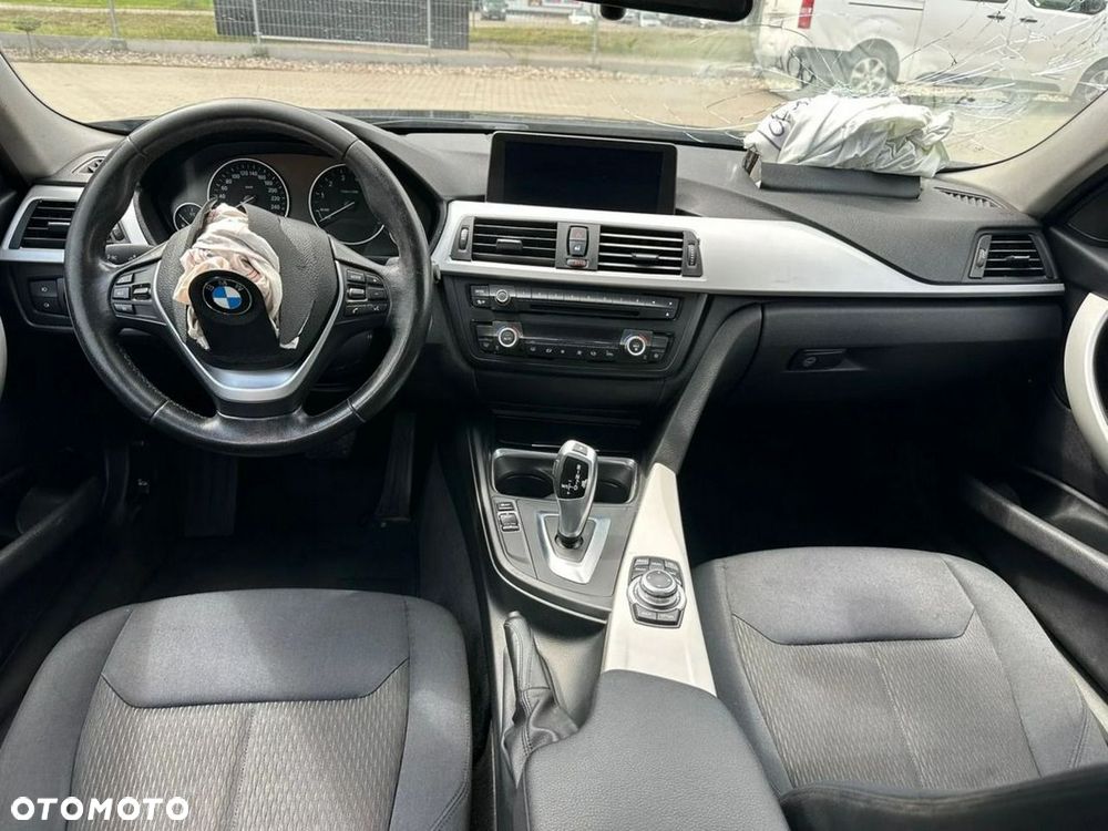 BMW Seria 3 - 11