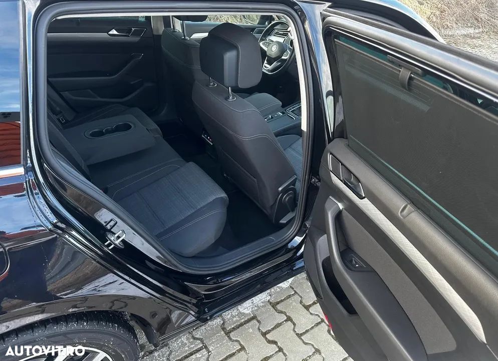 Volkswagen Passat 2.0 TDI DSG R Executive - 8