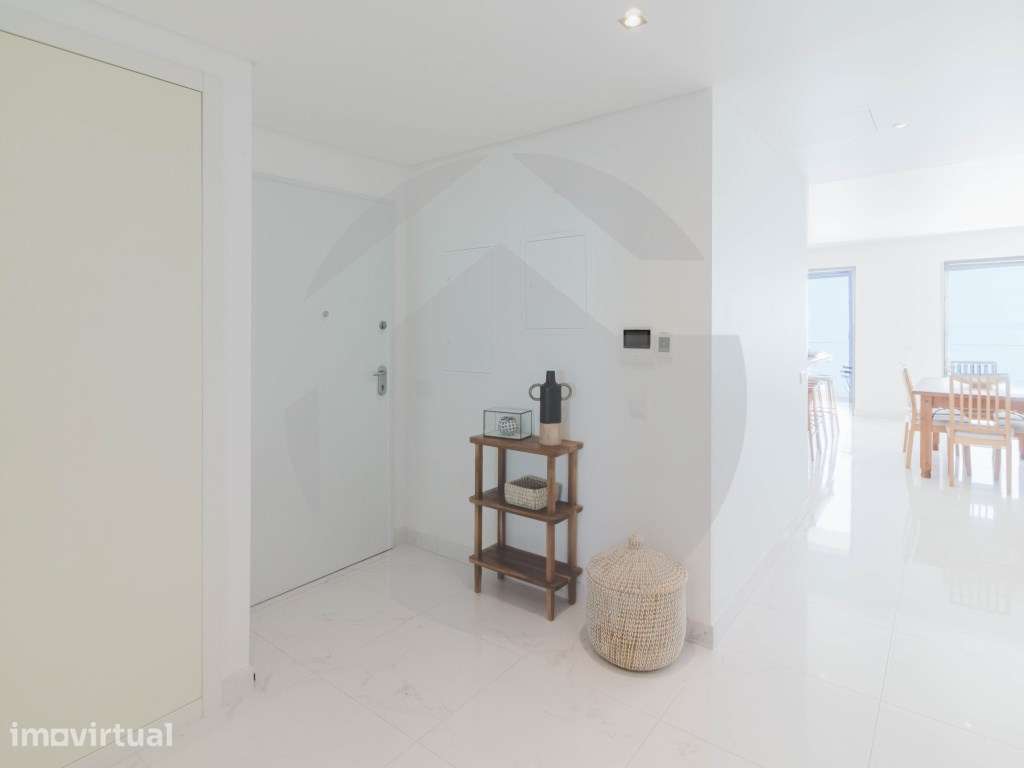 Apartamento T2 Quarteira Frente Mar - Grande imagem: 2/13