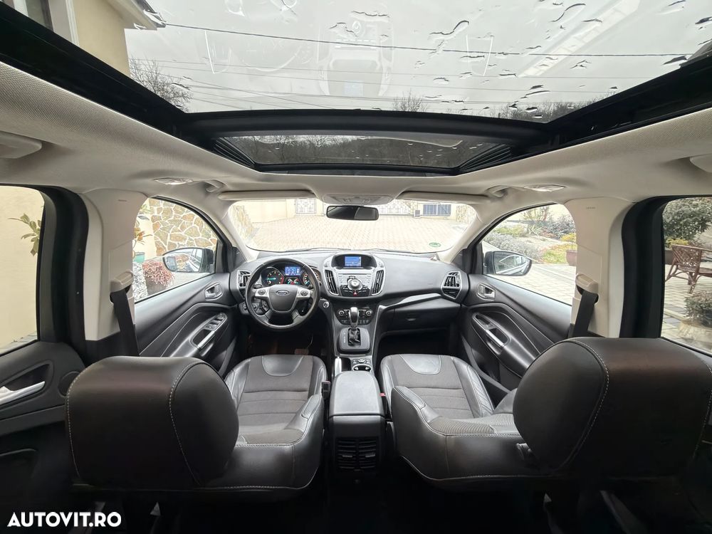 Ford Kuga 2.0 TDCi 4x4 Aut. SYNC - 8