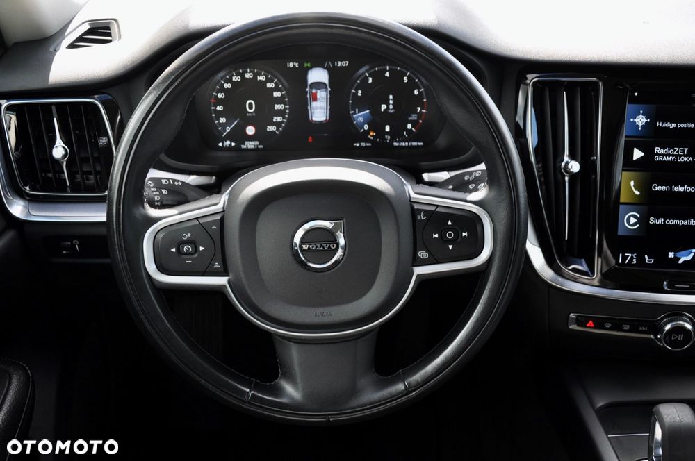 Volvo V60 B3 B Geartronic Momentum - 24