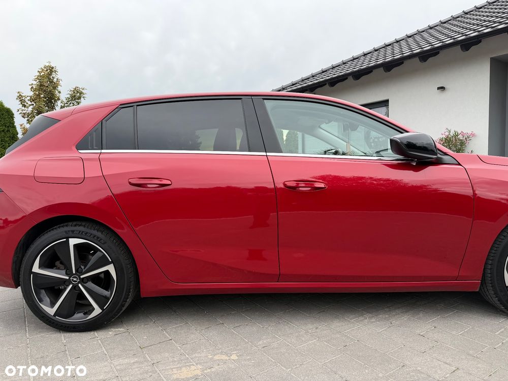Opel Astra 1.2 Turbo Business Elegance - 6