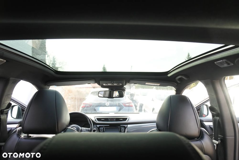Nissan Qashqai 1.2 DIG-T TEKNA+ - 15