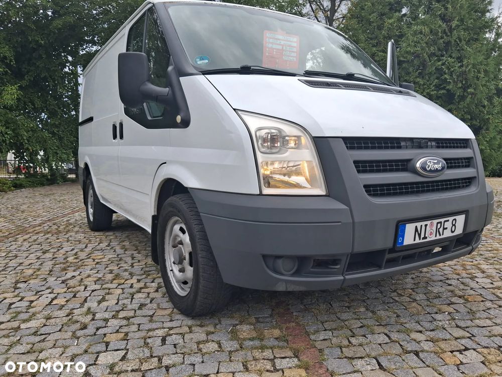 Ford TRANSIT - 1