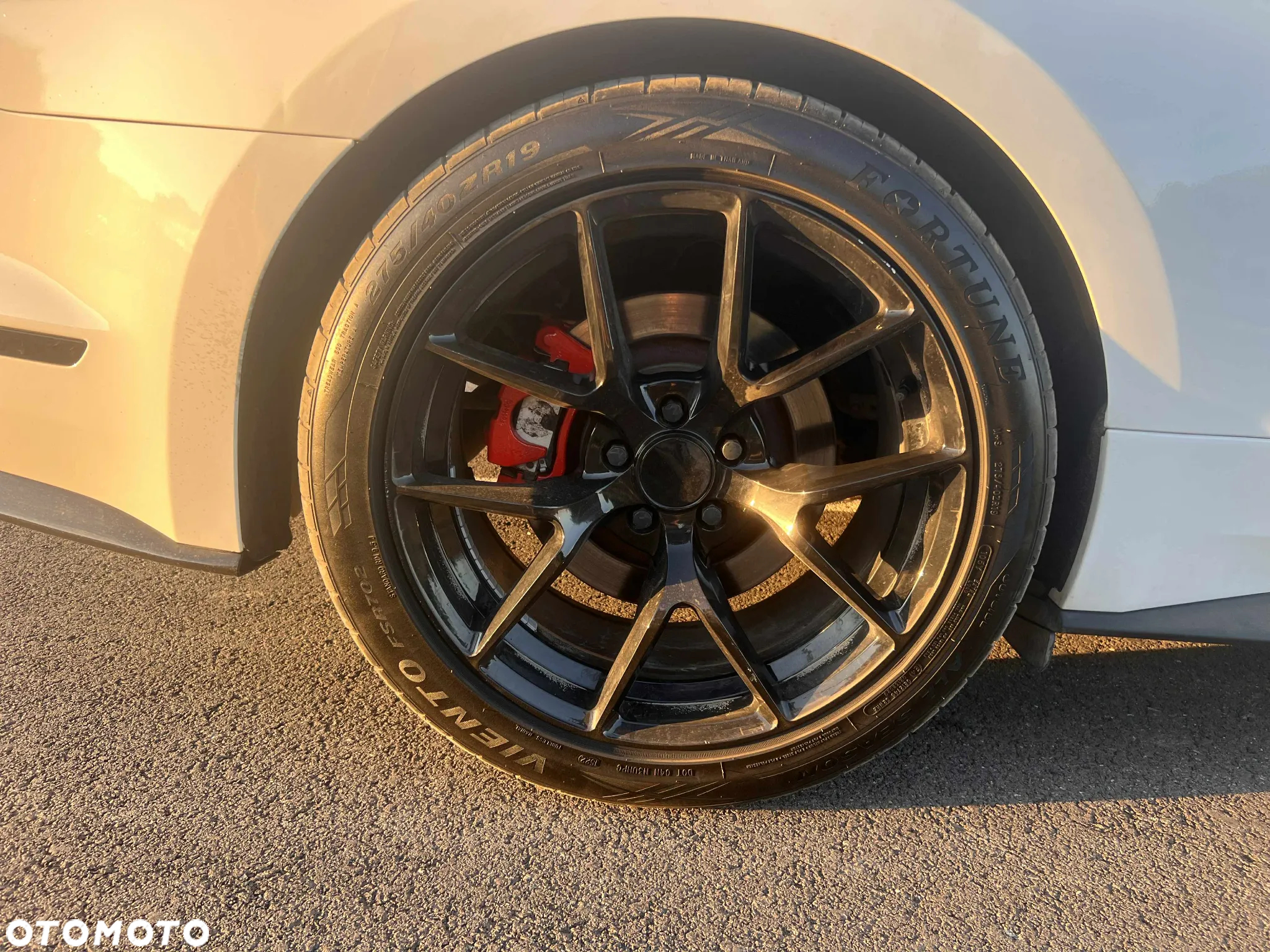 Ford Mustang 5.0 V8 GT - 9