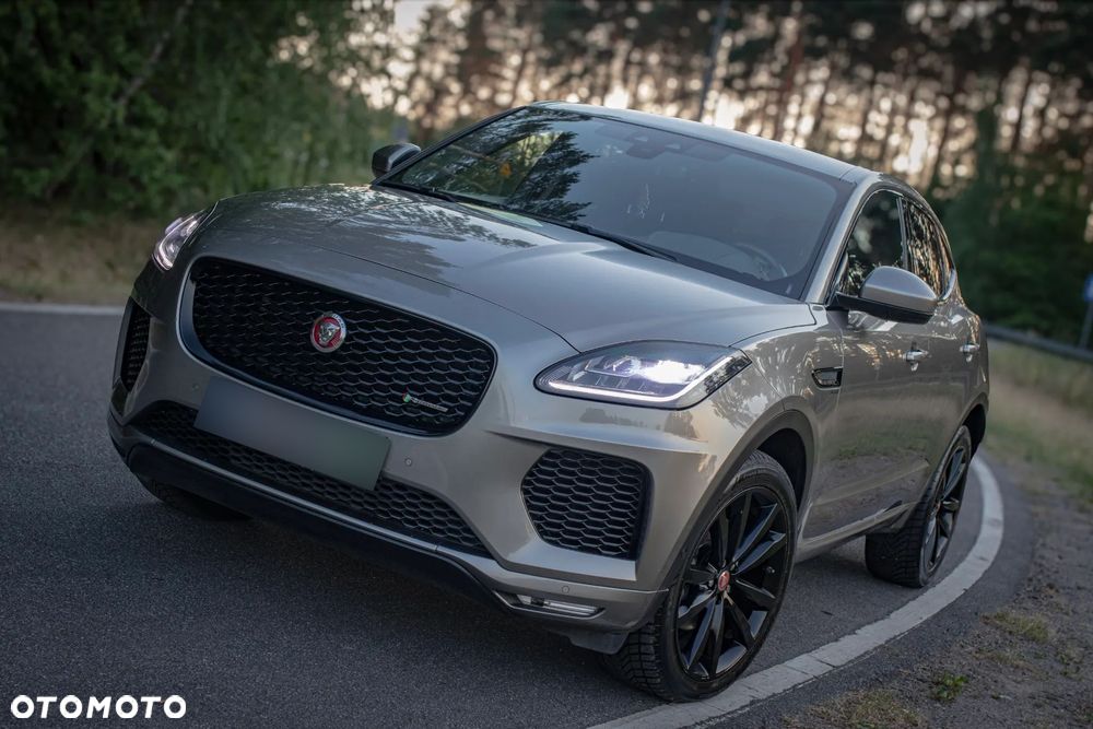Jaguar E-Pace D150 AWD R-Dynamic - 12