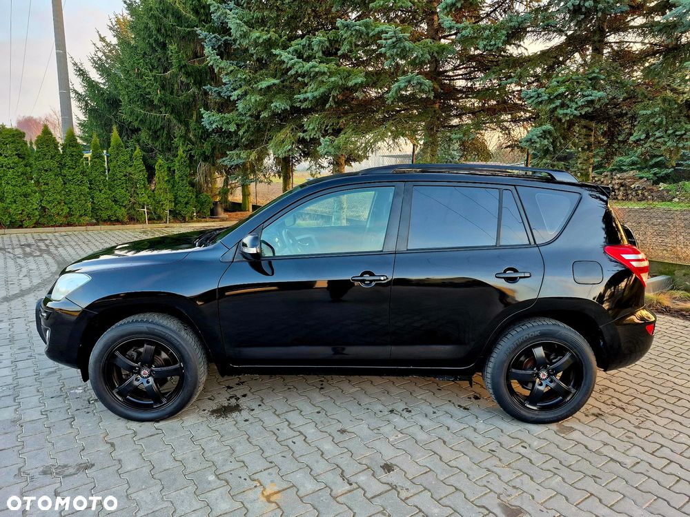 Toyota RAV4 - 21