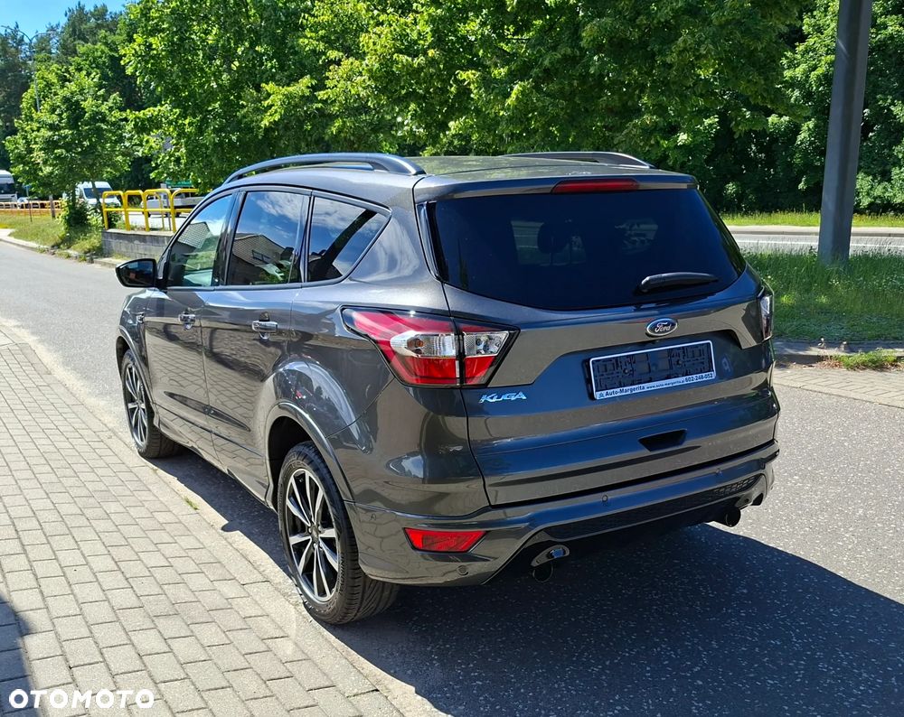 Ford Kuga 2.0 TDCi 2x4 ST-Line - 5