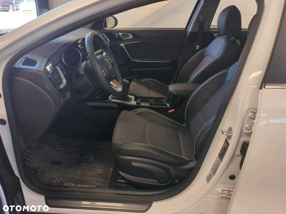 Kia XCeed - 6