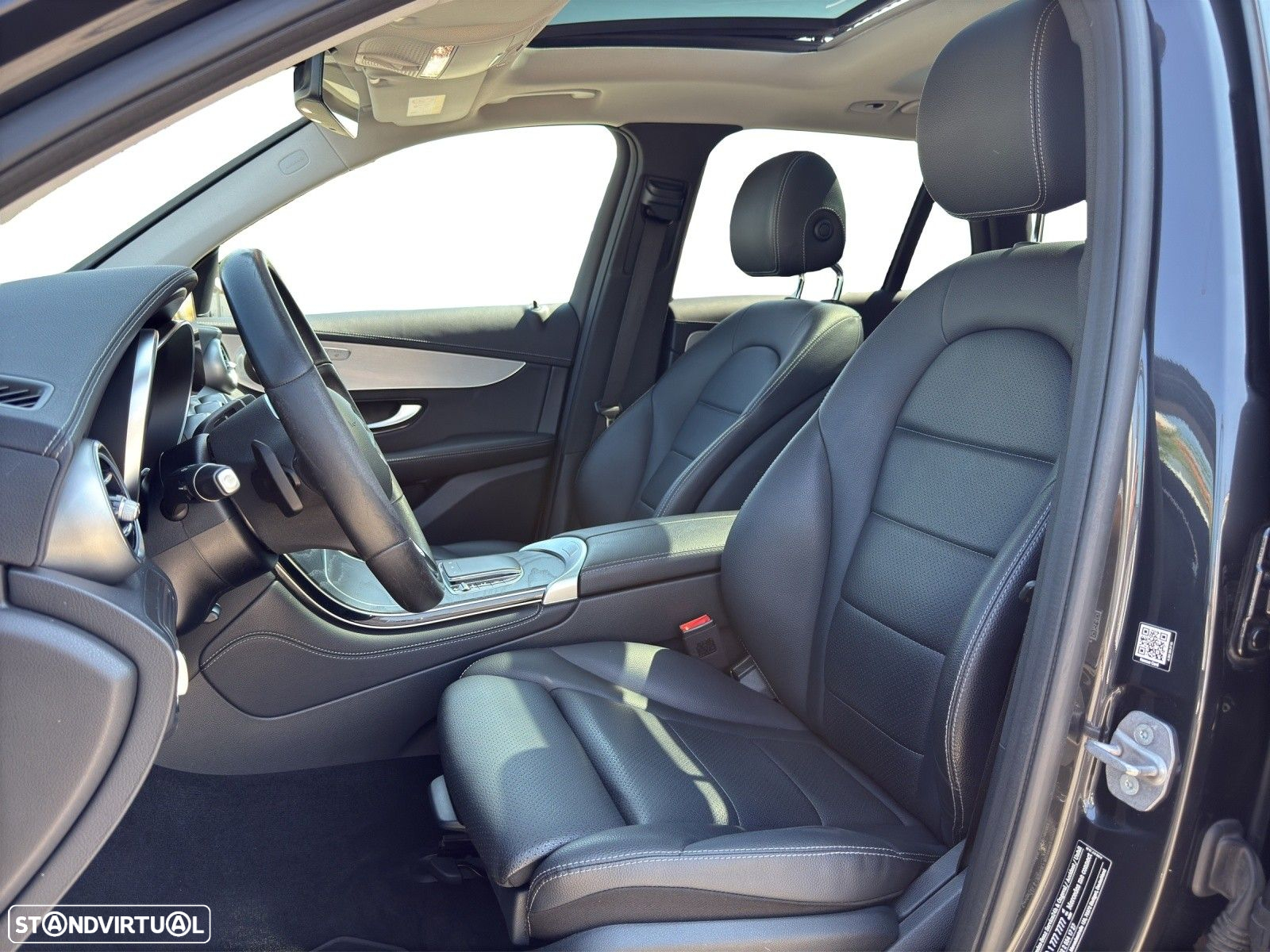 Mercedes-Benz GLC 300 de 4Matic - 11