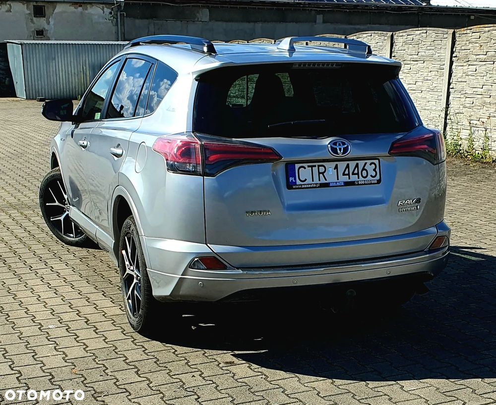 Toyota RAV4 Hybrid Selection 4x2 - 5
