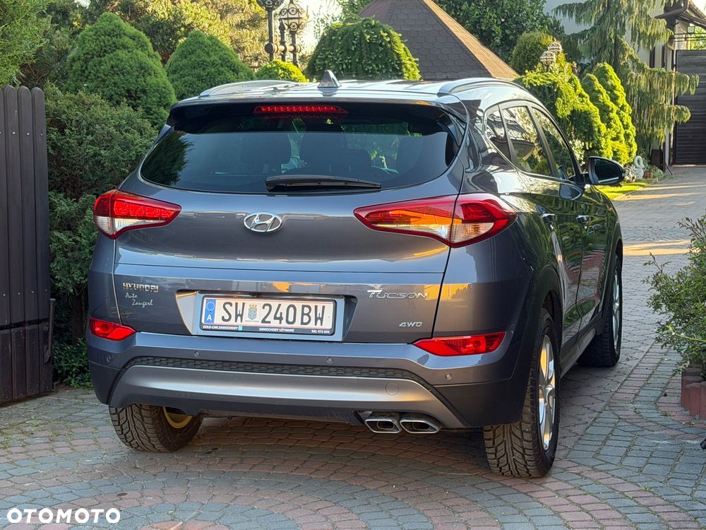 Hyundai Tucson 2.0 CRDi 4WD Automatik Passion Plus - 11