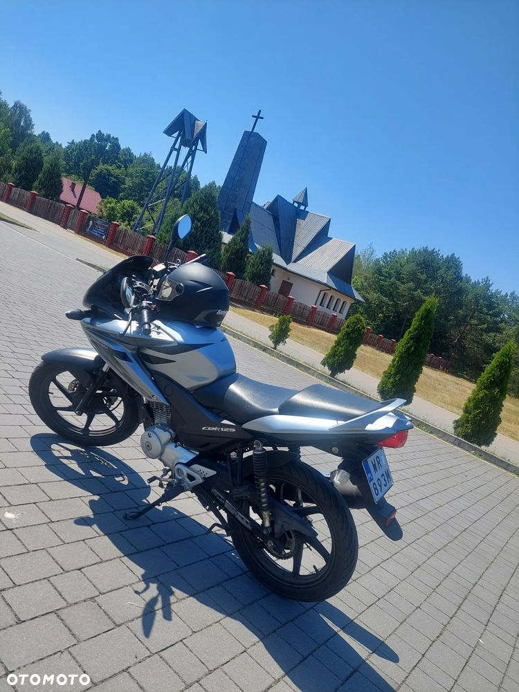 Honda CBF - 2