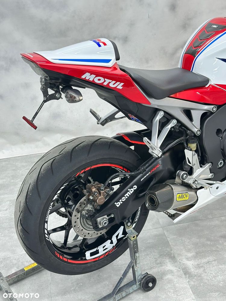 Honda CBR - 11